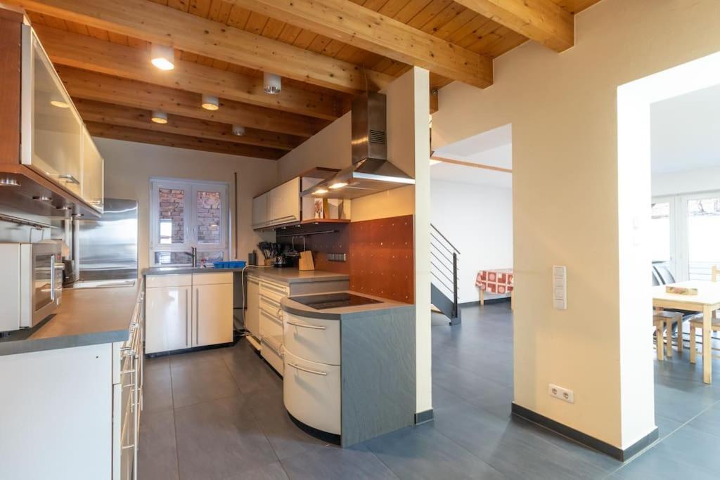 Maisonette-Wohnung Mit 5 Schlafzimmern Wörrstadt Exterior foto