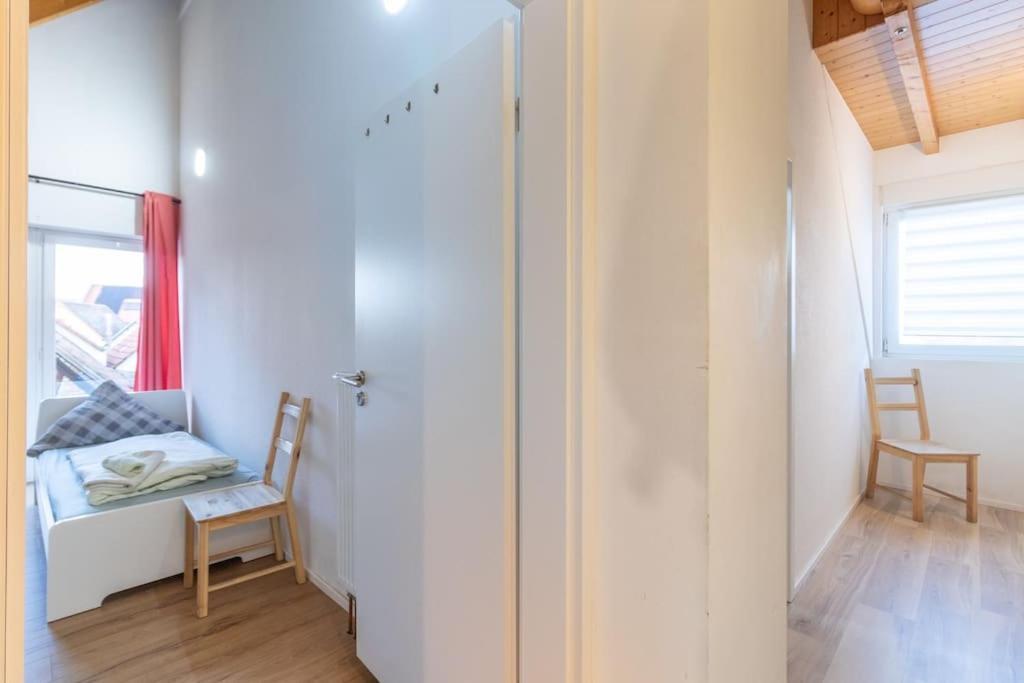 Maisonette-Wohnung Mit 5 Schlafzimmern Wörrstadt Exterior foto